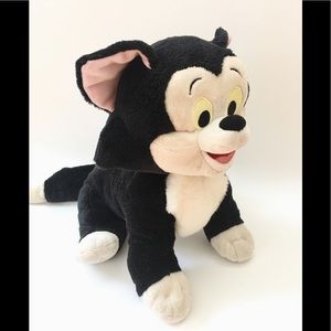 Disney plush toy cat
